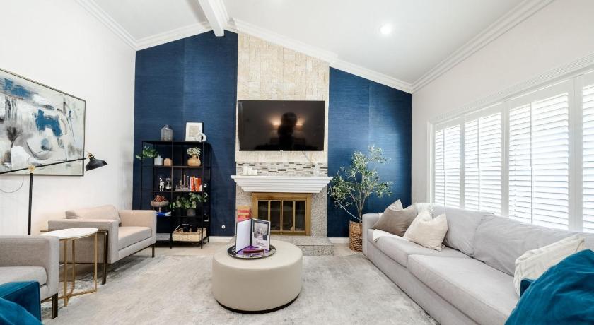 Westminster (CA) Elegant Retreat w/ Game room in Heart of OC 4-Star Accommodation suite