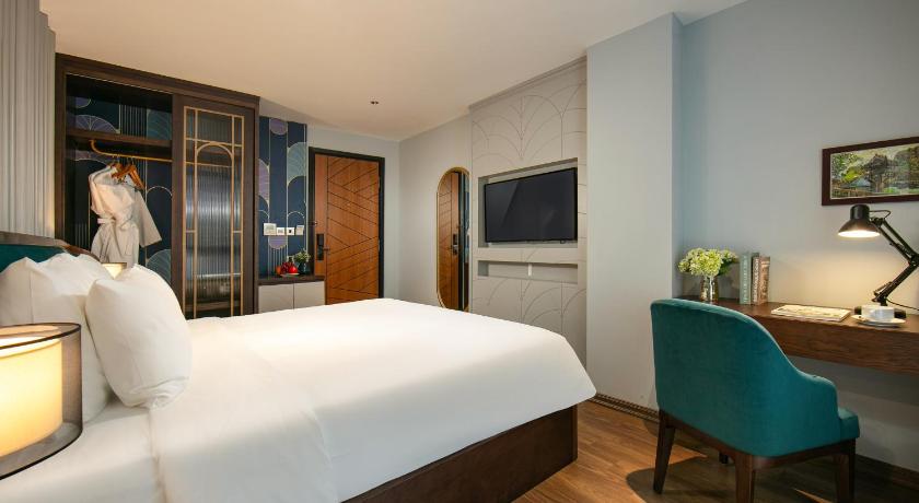Image of May City View Connecting Rooms 6