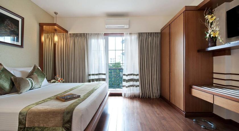 Grand Residency Hotel & Serviced Apartments