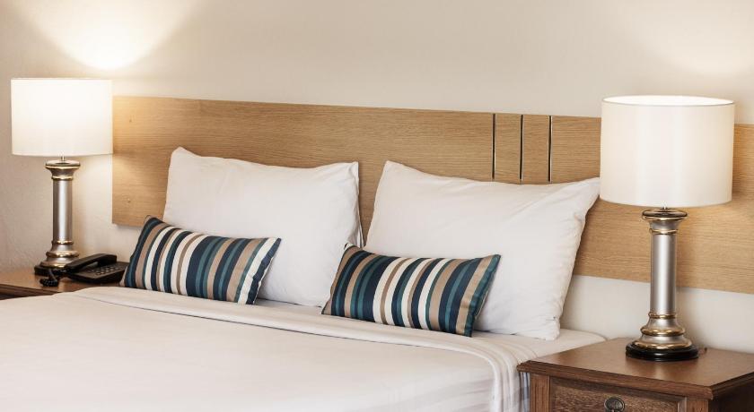 Image of Deluxe Room - Double Bed 6