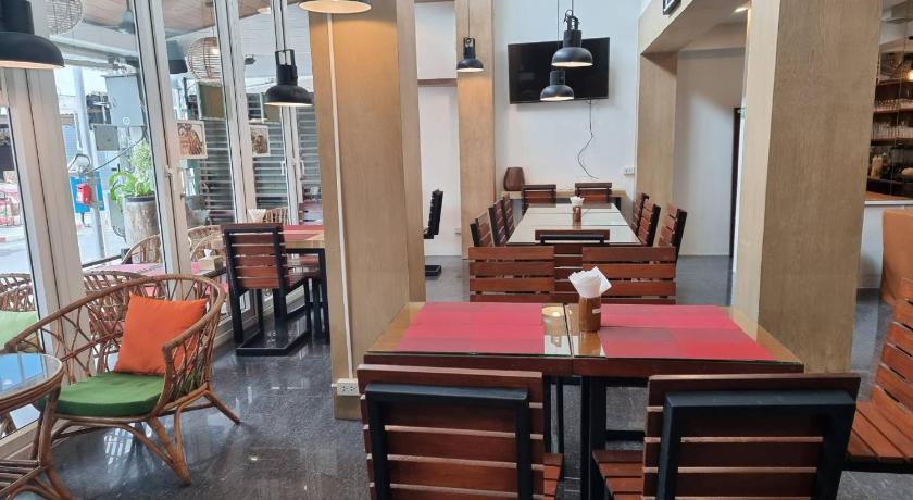 P168 Hostel - image 16