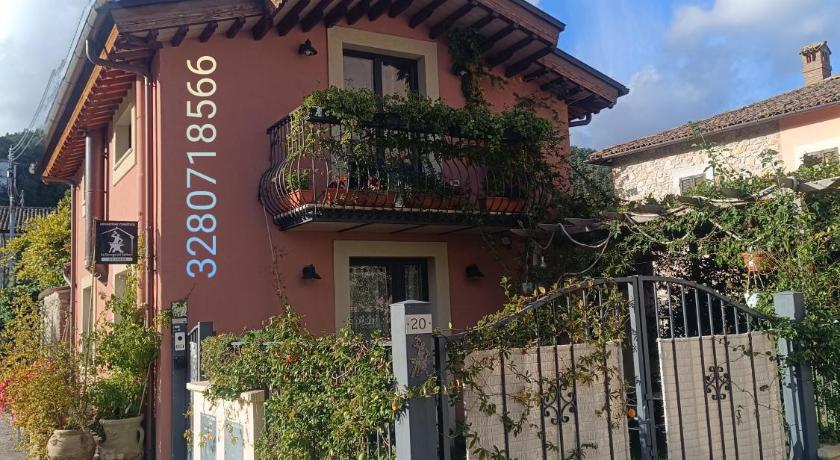 la bottega del fabbro affitto breve