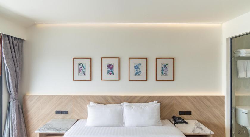 Image of Deluxe room sea view 15