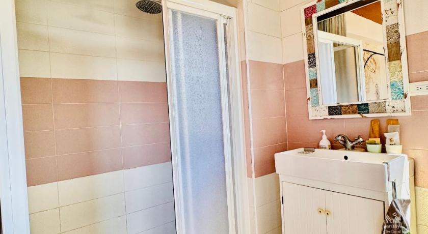 Image of Standard Double Room 2