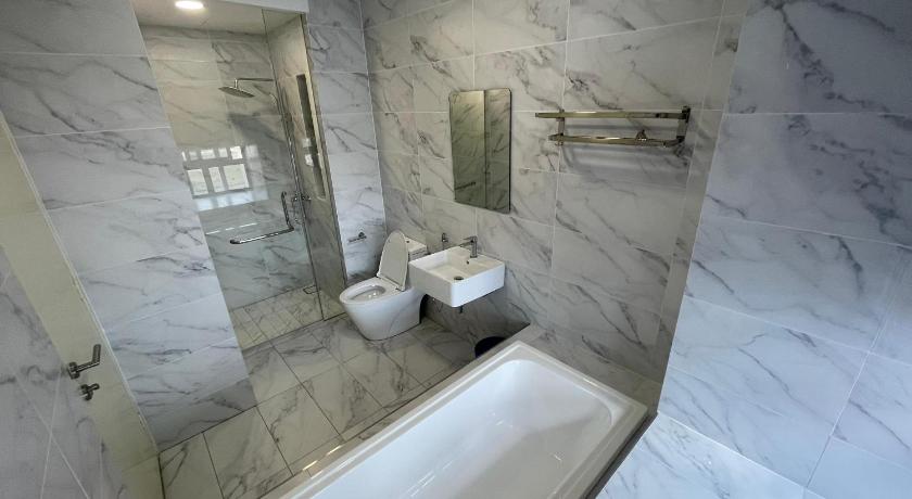 Image of Couple Room 2