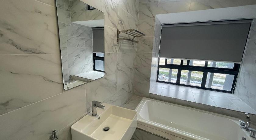 Image of Couple Room 5