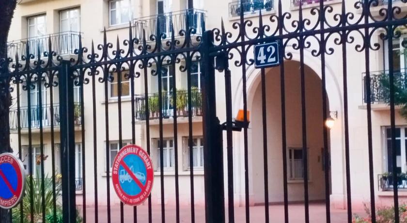 Appartement entier à Neuilly-sur-Seine - image 3