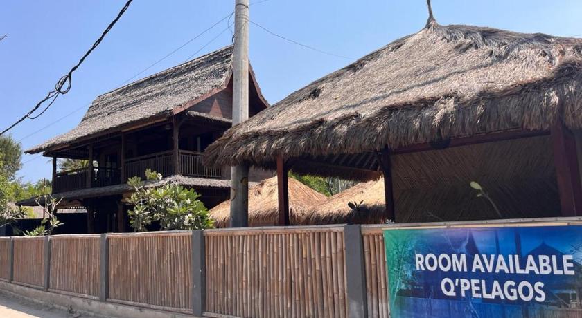 Q'Pelagos Sunset Bungalow - image 17