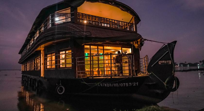 Venice Premium Houseboats Alleppey - image 17