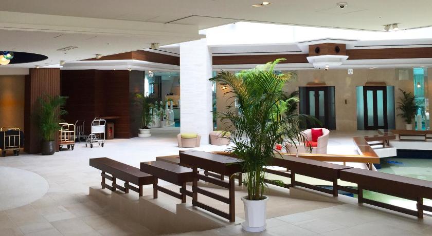Lobby, Sheraton Okinawa Sunmarina Resort in Okinawa Main island