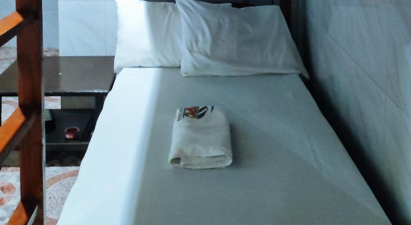 Image of Triple Room 4