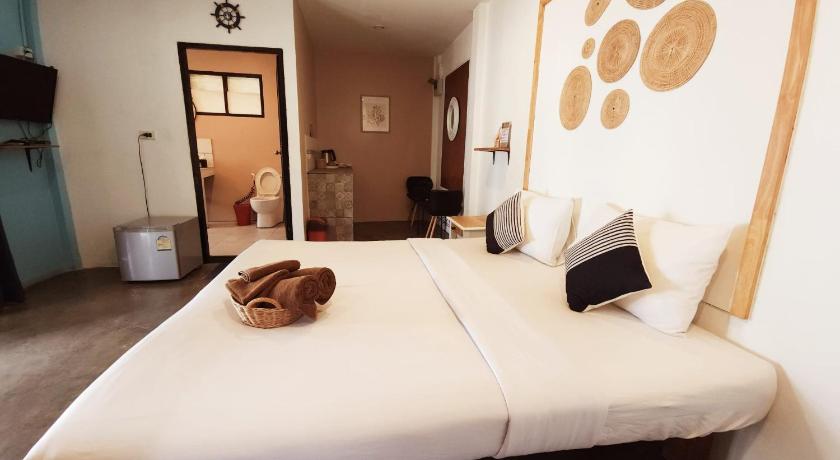 沙美岛 Minnie Seaview Resort 3星级 民宿 泳池