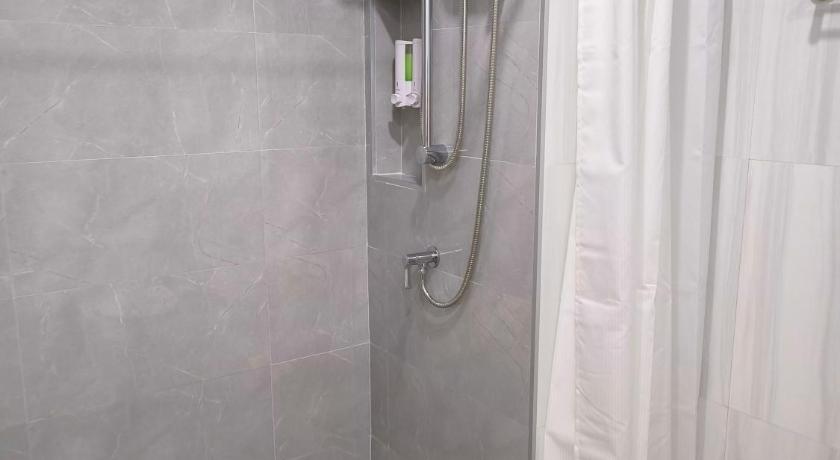 Image of Standard Room 12