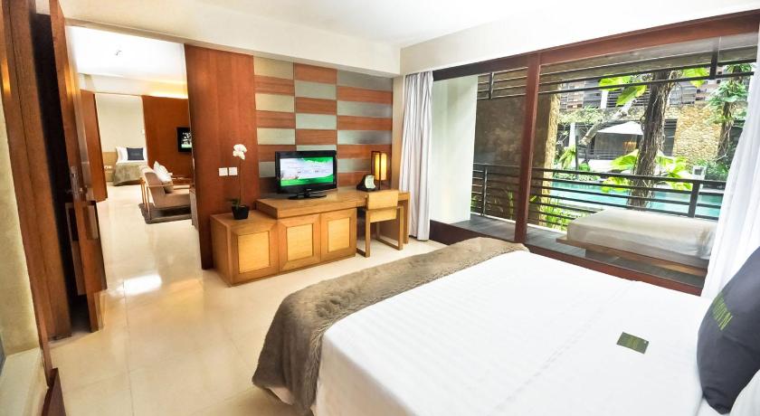 รูปของสวีท 2 ห้องนอน วิวสระว่ายน้ำ (2-Bedroom Pool View Suite) 9