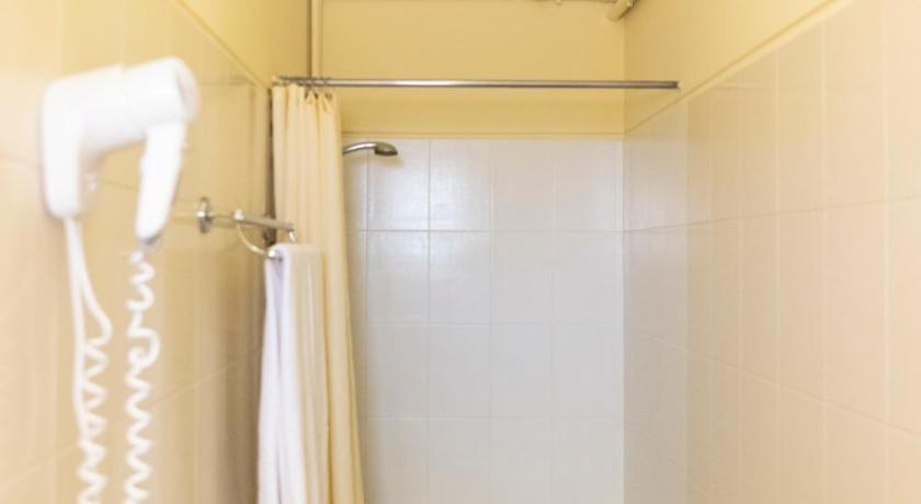 Image of Budget Double or Twin Room - Attic - no pet allowed 4