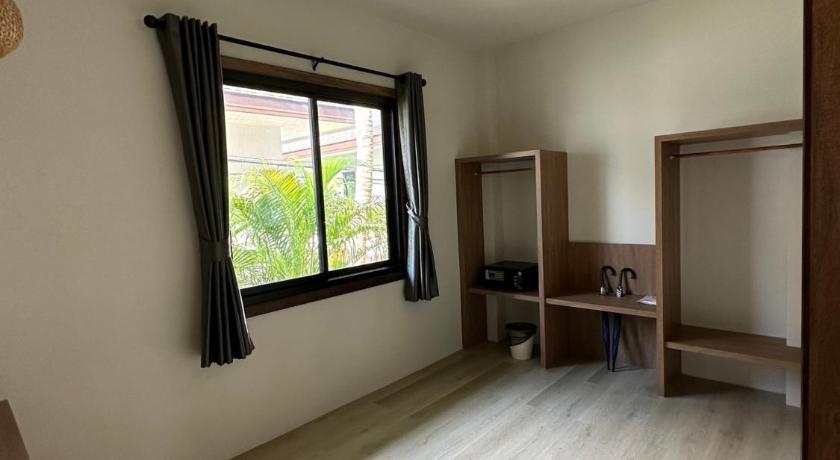 Image of Family House 17
