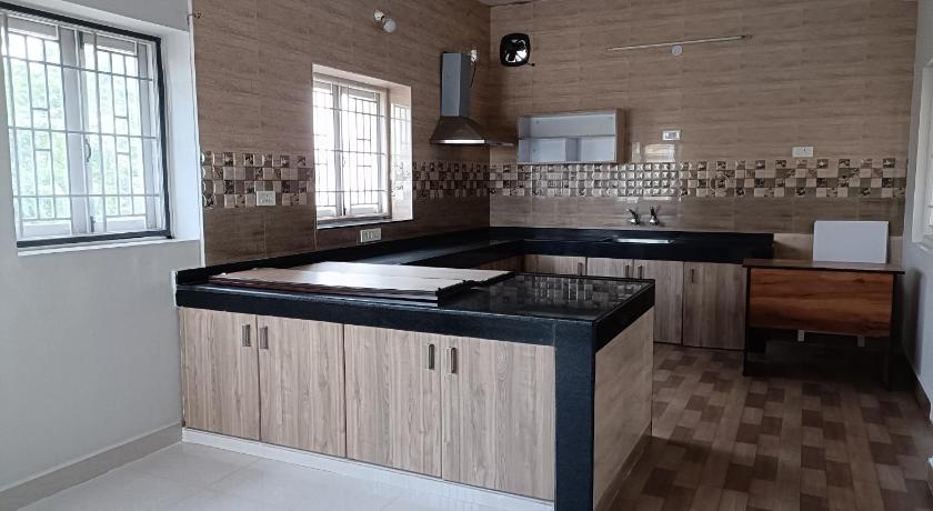 Shantham Service Apartments Indumanagar - image 3