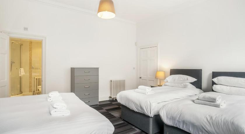 Image of Apartment - 2 Bedrooms 8