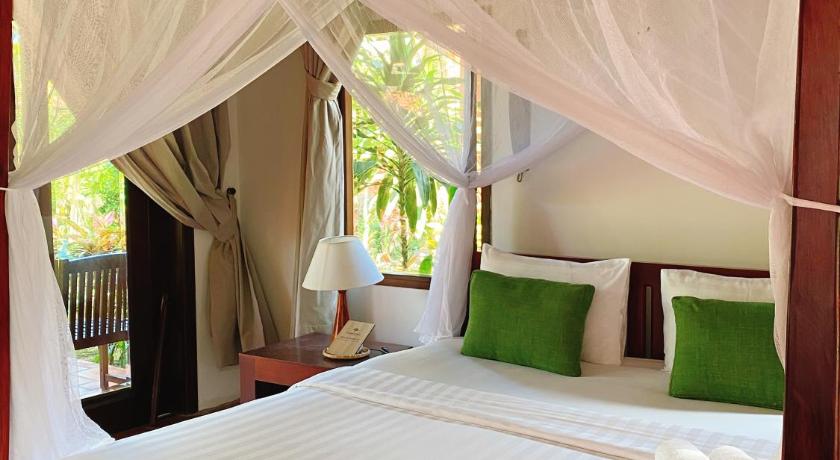 Image of Sea View Bungalow 0