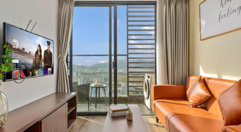S Lux Apartment Virgo - image 2