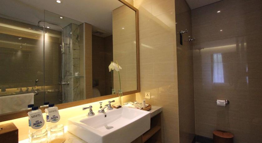 Ossotel Legian Hotel