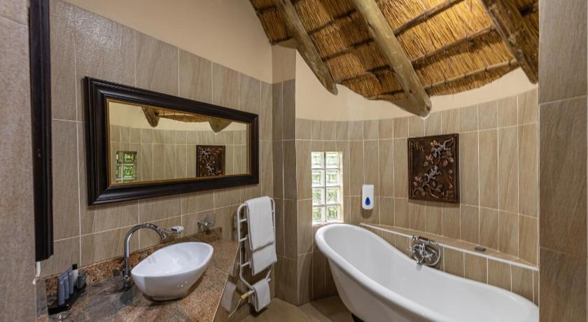 Image of Executive Suite 2