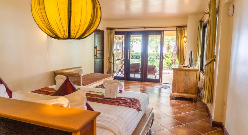Image of Deluxe Ocean View Room 0