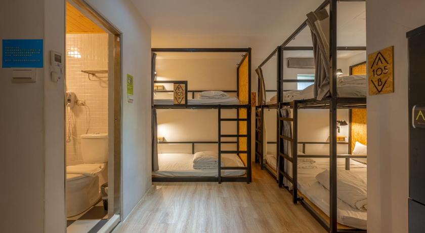 Image of Female Dormitory Room 0
