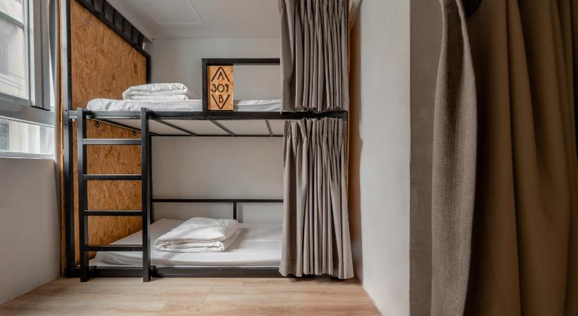 Image of Female Dormitory Room 5