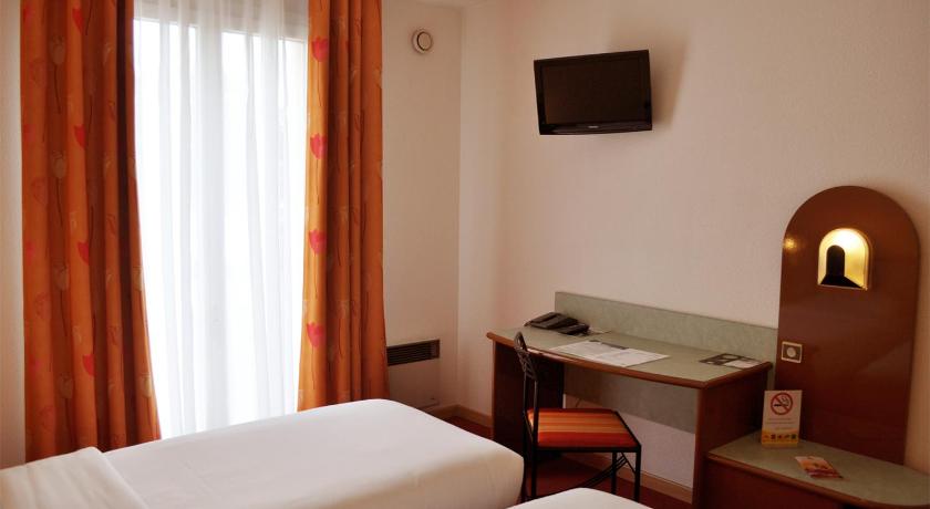 Hostellerie Saint Vincent Beauvais Aeroport