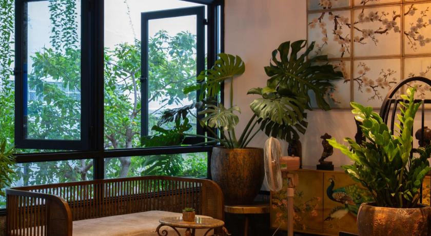 Aaron Boutique Hotel - image 36