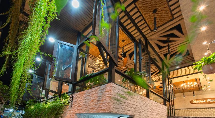 Aaron Boutique Hotel - image 3