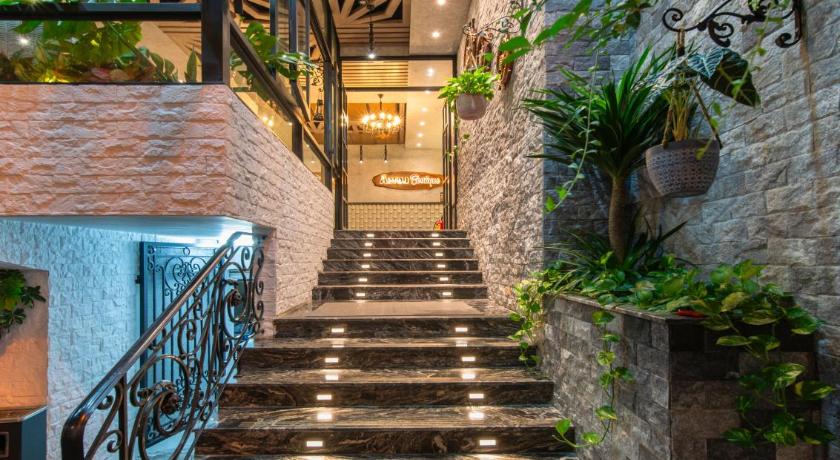 Aaron Boutique Hotel - image 23
