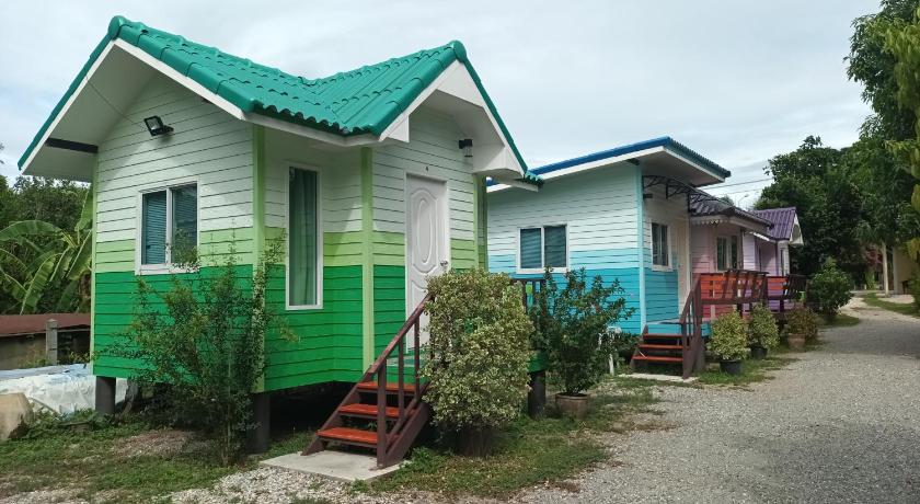 Kanchanaburi ชายเขาโฮมสเตย์ 4-Star Guesthouse room