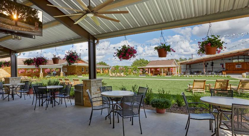 레스토랑 Carter Creek Winery Resort & Spa