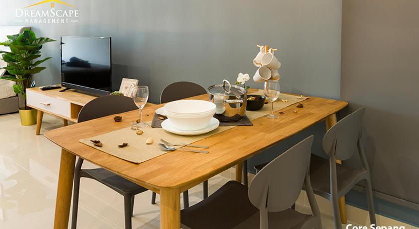 Image of Deluxe Suite 9