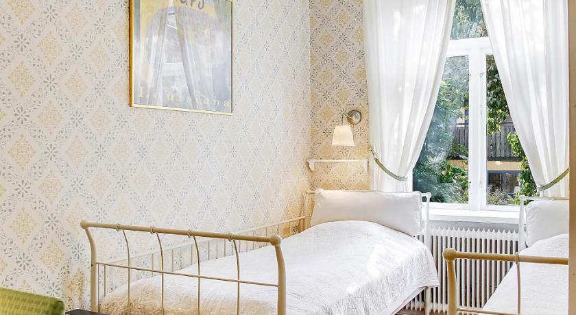 Image of Standard Single Room 0