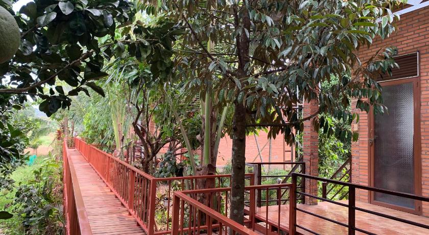 Image of Quadruple Room with Garden View 15