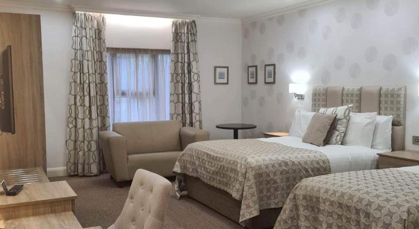 Image of Twin Room 3