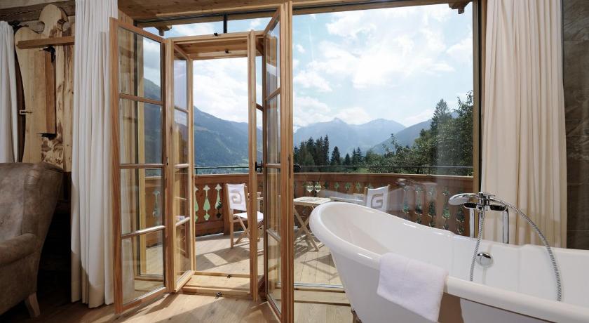 Image of Chalet 2