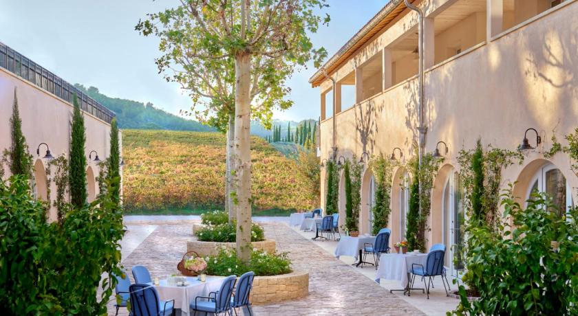 Auberge La Coste