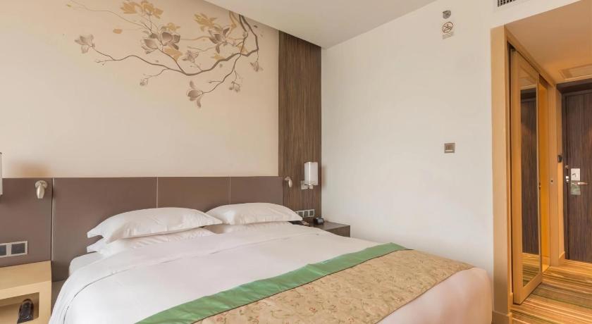 Image of King Guest Room 5