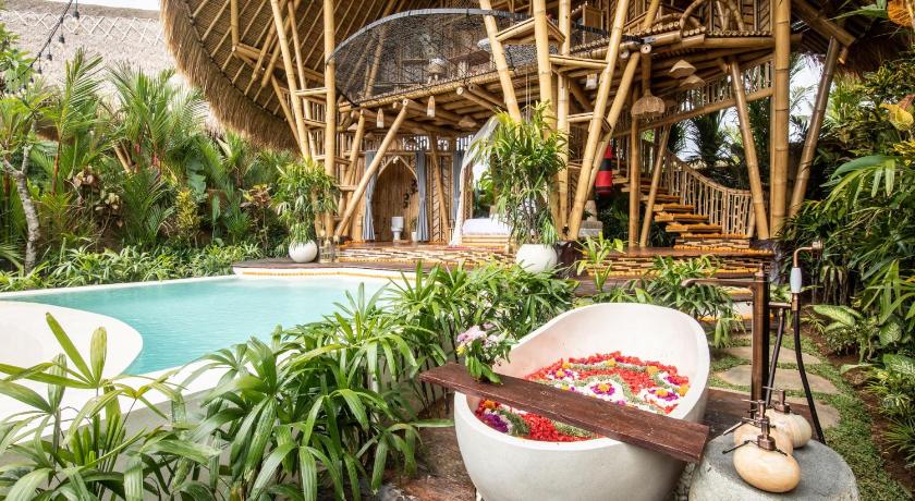 巴厘 Magic Hills Bali - Magical Eco-Luxury Lodge 4星级 酒店 套房