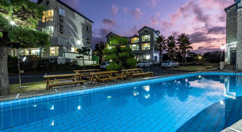 チェジュ Sea Eco Beach 4つ星 ゲストハウス レストラン