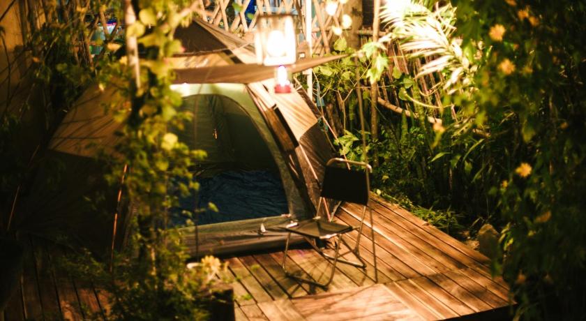 Image of Tent 0