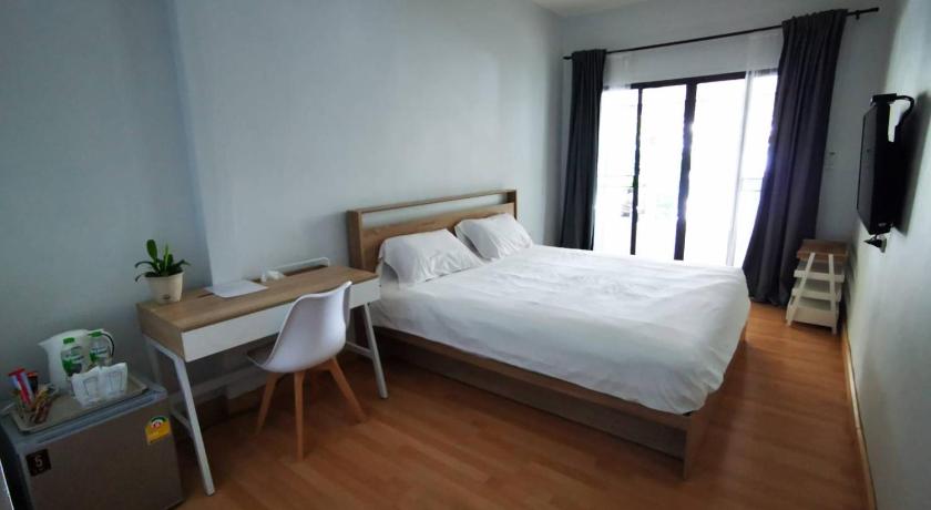 븡깐 บ้านฮักหอม 3星级 民宿 餐厅