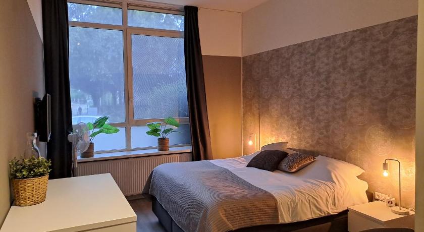 アーネム B&B de Wilhelminaschool 3つ星 ホテル 眺望