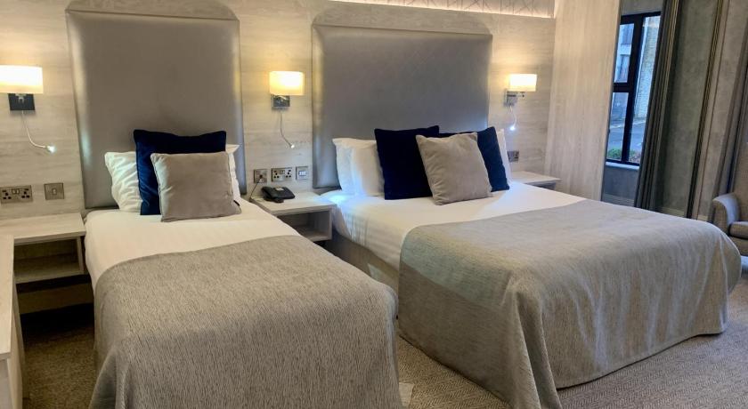 Image of Twin Room 5