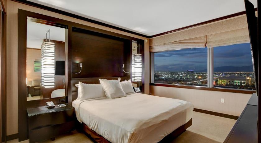 Imagen de Suite Superior con cama extragrande (Superior King Suite) 9