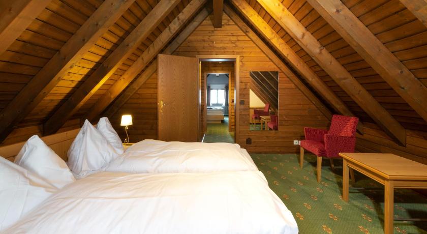 Image of Three-Bedroom Apartment 0